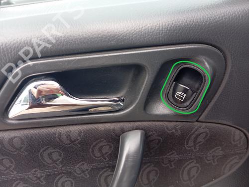 Fensterheberschalter links hinten für MERCEDES-BENZ C-CLASS (W203) C 200 CDI (203.004) (116 hp) 25903298