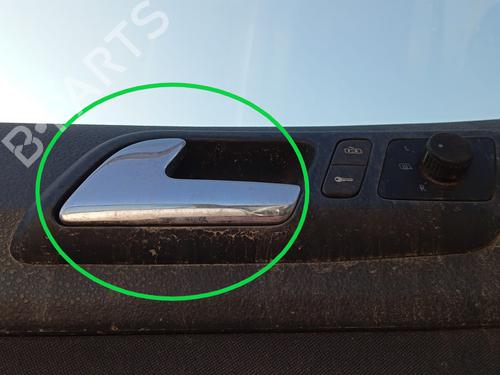 Used Front left interior door handle VW POLO (9N_, 9A_) 1.4 TDI (80 hp) 12288769