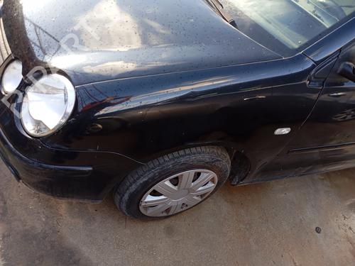 Used Left front fenders VW POLO IV (9N_, 9A_) 1.4 16V (75 hp) 31573333