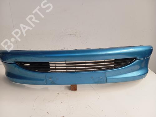 Used Front bumper PEUGEOT 206 Hatchback (2A/C) 1.9 D (69 hp) 29923933