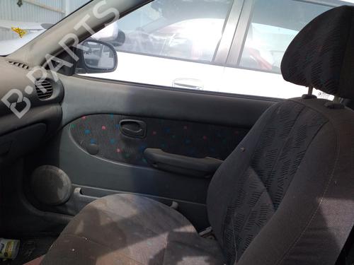 Used Front right window mechanism HYUNDAI ACCENT I (X-3) 1.3 i 12V (84 hp) 18026185
