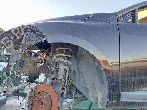 Used Left front fenders RENAULT MEGANE III Grandtour (KZ0/1) [2008-2016]  16235767