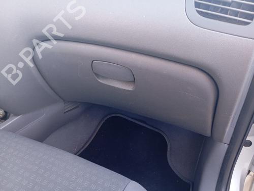 Used Glove box KIA RIO II (JB) 1.4 16V (97 hp) 22527307