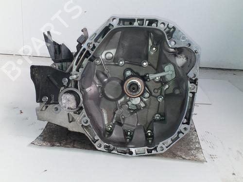 Girkasse RENAULT MEGANE III Hatchback (BZ0/1_, B3_) 1.5 dCi (86 hp) 9832595