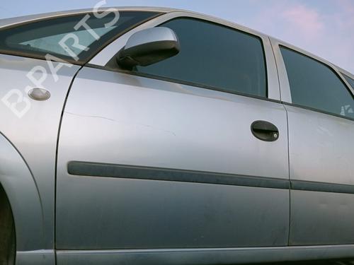 Dør venstre fortil OPEL MERIVA A MPV (X03) 1.7 DTI (E75) (75 hp) 25030911