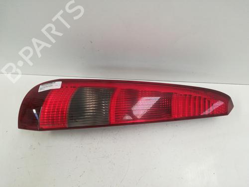 Used Left taillight FORD FIESTA V (JH_, JD_) 1.4 TDCi (68 hp) 9355632