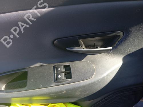 Front left interior door handle LANCIA YPSILON (312_) 1.2 (312.PXA1A, 312.YXA1A) BP23533682I13