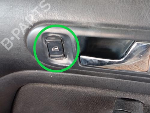 Used Right front window switch VW GOLF IV (1J1) [1997-2008]  26550394