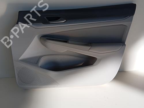 front-right-panel-vw-golf-viii-cd1-da1-2019-26134668 main image