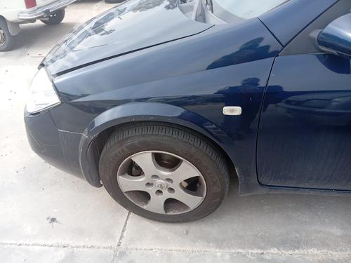 Used Left front fenders NISSAN PRIMERA (P12) 2.0 (140 hp) 23139339