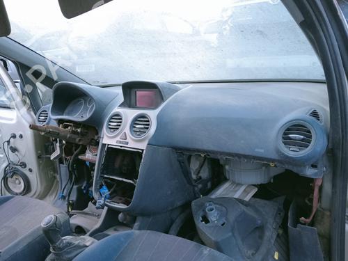 Venstre bak utvendig håndtak OPEL CORSA D (S07) 1.4 (L08, L68) | BP24962360C130 