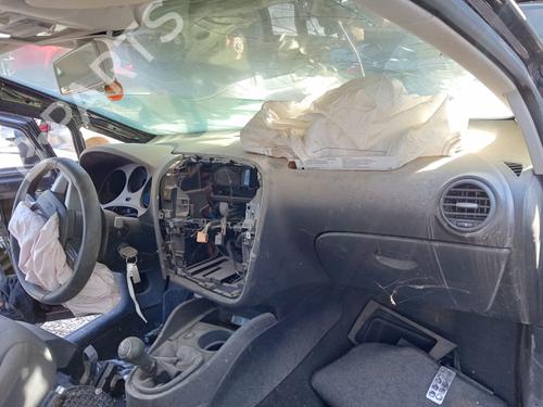 Used Glove box SEAT LEON (1P1) 1.6 TDI (105 hp) 12288505