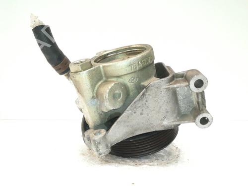Used Steering pump RENAULT LAGUNA I (B56_, 556_) [1993-2002]  9351472
