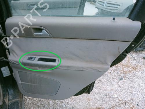Used Right rear window switch VOLVO V50 (545) 2.0 D (136 hp) 29408690