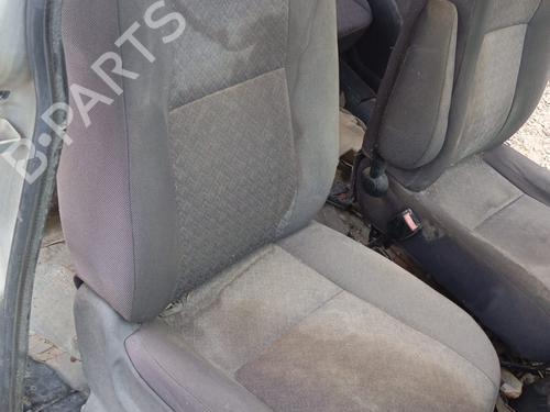 Used Right front seat FORD TRANSIT CONNECT (P65_, P70_, P80_) 1.8 TDCi (90 hp) 22902164