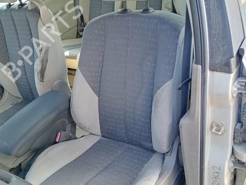 Used Left front seat RENAULT GRAND SCÉNIC II (JM0/1_) 1.9 dCi (JM14) (131 hp) 25848423