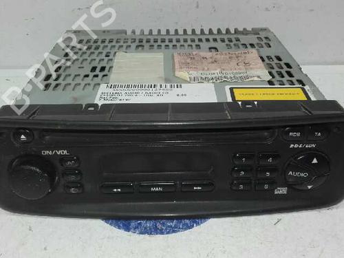 Bilradio PEUGEOT 206 Hatchback (2A/C) 1.4 i (75 hp) 9348331