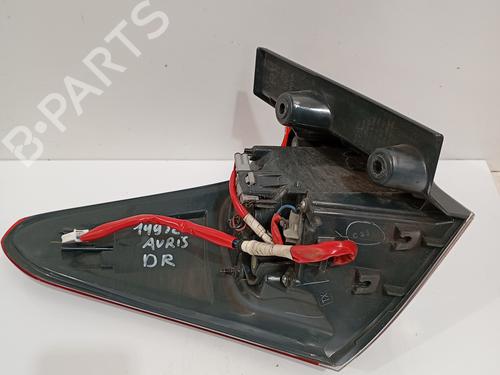Right taillight TOYOTA AURIS Estate (_E18_) 1.8 Hybrid (ZWE186_, ZWE186R, ZWE186H) | BP32303090C35 