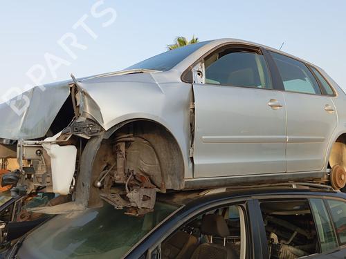 Used Front left lock VW POLO (9N_, 9A_) 1.4 TDI (80 hp) 20338348