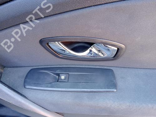 Used Front left interior door handle RENAULT MEGANE III Coupe (DZ0/1_) 1.6 dCi (DZ00, DZ12, DZ2A, DZ13) (130 hp) 20511473