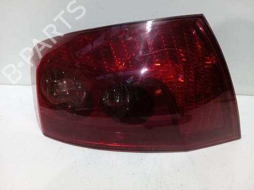 Used Left taillight PEUGEOT 407 (6D_) 1.6 HDi 110 (6D9HZC, 6D9HYC) (109 hp) 31072128