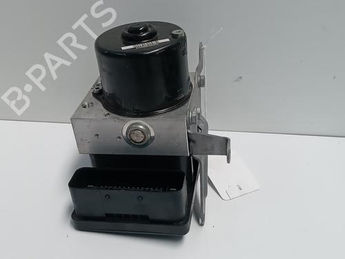 Used ABS pump BMW 1 (E87) 118 d (143 hp) 15824413