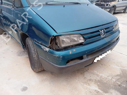 Højre forlygte PEUGEOT 206 CC (2D) [2000-2008]  23224075