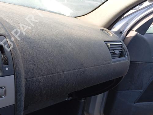 Used Passenger airbag FORD MONDEO III Saloon (B4Y) 2.0 TDCi (130 hp) 22197036