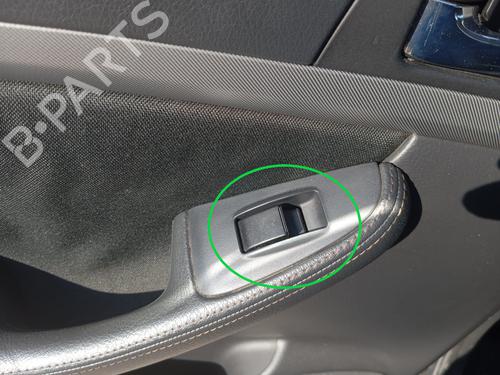 Used Left rear window switch TOYOTA AVENSIS (_T25_) 2.2 D-4D (ADT251_, ADT251R) (150 hp) 28484373