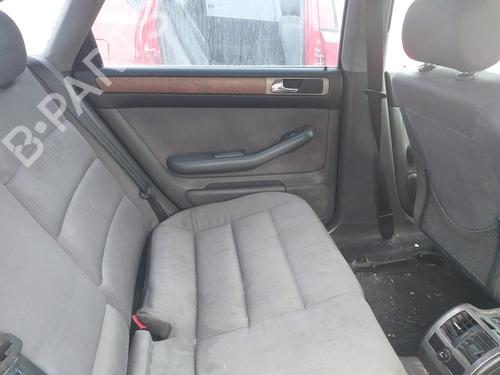 Venstre bak invendig håndtak AUDI A6 C5 (4B2) 1.8 T (150 hp) 12291586