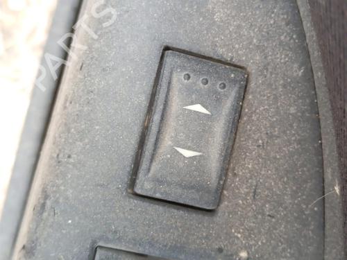 Used Right rear window switch FORD MONDEO III (B5Y) 2.0 TDCi (130 hp) 16225977