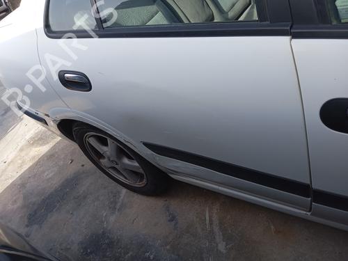 Used Right rear door NISSAN ALMERA II (N16) 1.8 (114 hp) 24866322