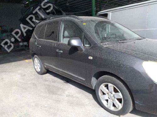 Used Front right lock KIA CARENS III MPV (UN) 2.0 CRDi 140 (140 hp) 12275723
