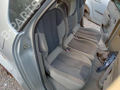 Used Rear seat (2nd row) RENAULT SCÉNIC II (JM0/1_) [2003-2010]  25848586