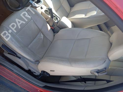 Asiento delantero izquierdo VOLVO C30 (533) 1.6 D (109 hp) 25493503