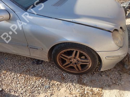 Used Right front fenders MERCEDES-BENZ C-CLASS (W203) [2000-2007]  29316426
