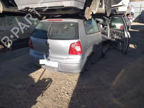 Used Rear parcel shelf VW POLO (9N_, 9A_) 1.4 16V (75 hp) 20487900