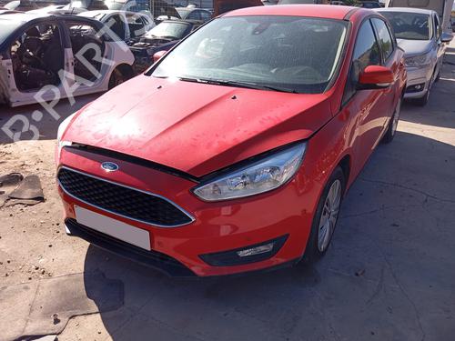 Used Left headlight Left headlight FORD FOCUS III 1.0 EcoBoost (125 hp) 35820324 35820324