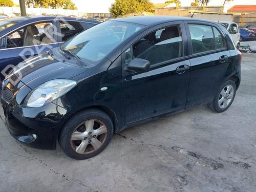 Used Front left lock TOYOTA YARIS (_P9_) [2005-2014]  16839639