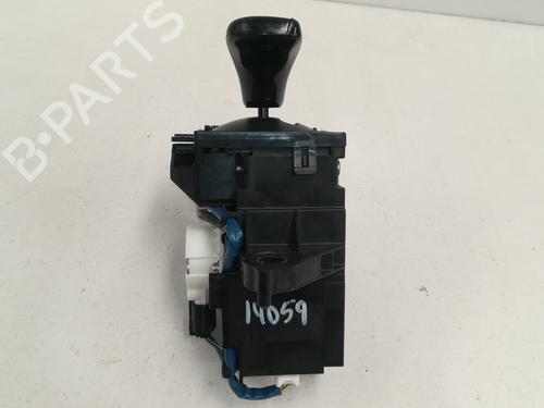 Gear lever TOYOTA AURIS (_E18_) 1.8 Hybrid (ZWE186_, ZWE186R) | BP13552982M90 