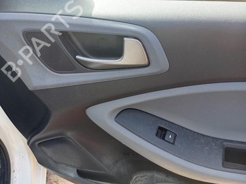 Højre fortil invendig håndtag HYUNDAI i20 II (GB, IB) [2014-2021]  24527918