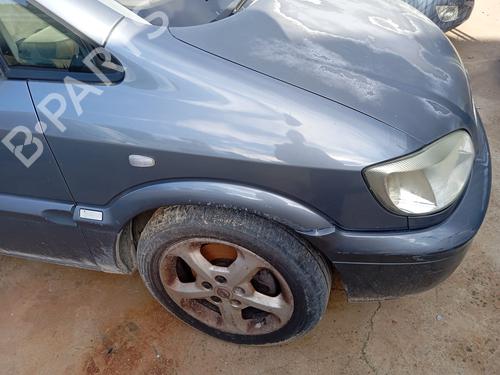 Used Right front fenders OPEL ZAFIRA A MPV (T98) [1999-2006]  31924007