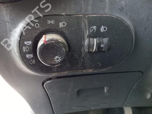 Used Headlight switch SEAT IBIZA III (6L1) [2002-2009]  16234301