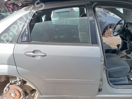 Høyre bak utvendig håndtak FORD FOCUS I Saloon (DFW) 1.8 TDCi (115 hp) 12286439