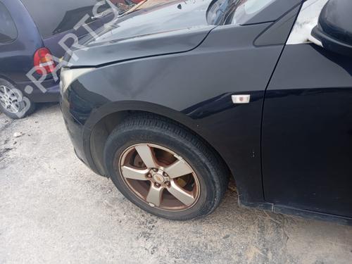 Used Left front fenders CHEVROLET CRUZE (J300) 1.6 (124 hp) 28681139