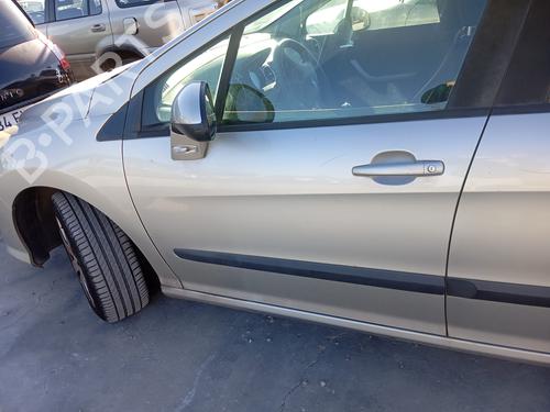 Used Left front door PEUGEOT 308 I (4A_, 4C_) [2007-2016]  25342176