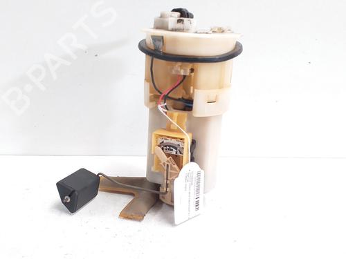 Used Fuel pump TOYOTA YARIS (_P1_) 1.0 (SCP10_, SCP10R) (68 hp) 17585401