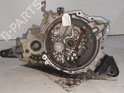 Used Gearbox HYUNDAI LANTRA II (J-2) [1995-2002]  9350228
