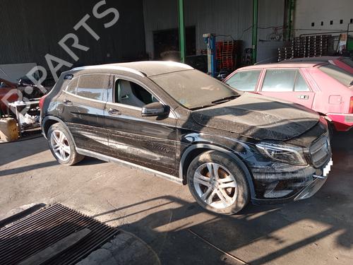 Used Roof bar MERCEDES-BENZ GLA-CLASS (X156) GLA 200 CDI / d (156.908) (136 hp) 21080418