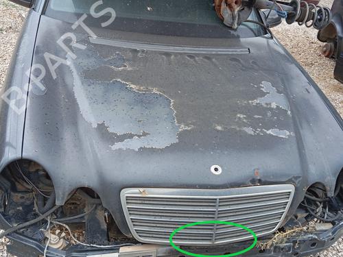 Used Hood lock MERCEDES-BENZ E-CLASS (W210) E 270 CDI (210.016) (170 hp) 24366333